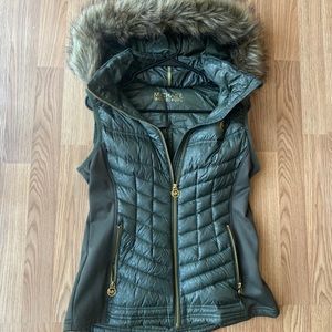 MK Vest